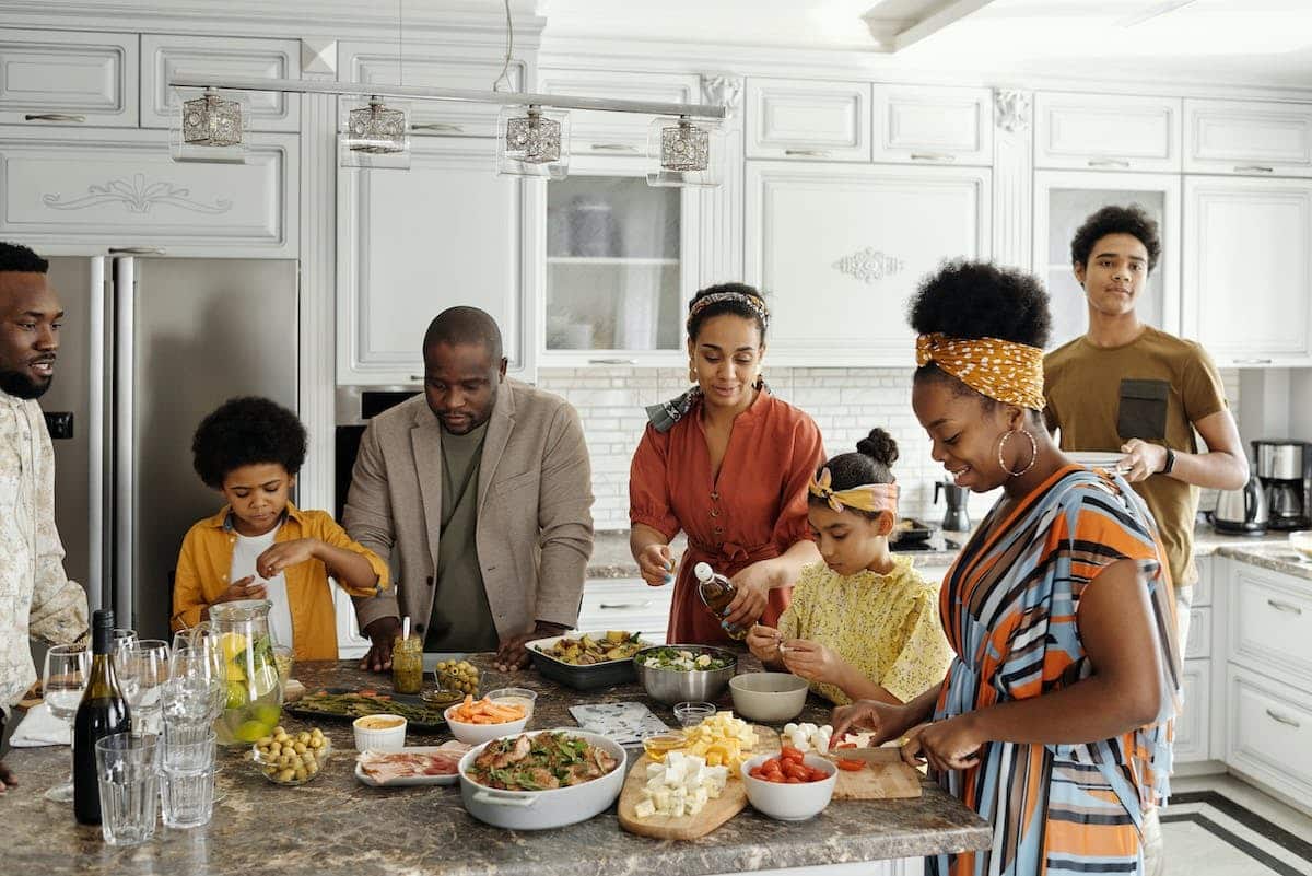 famille  dîner