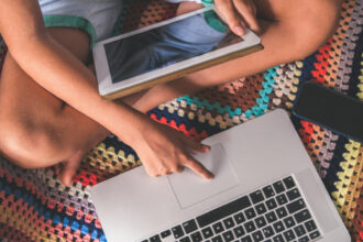 Blog geek : quelles infos incontournables pour les fans de tech et gaming ?