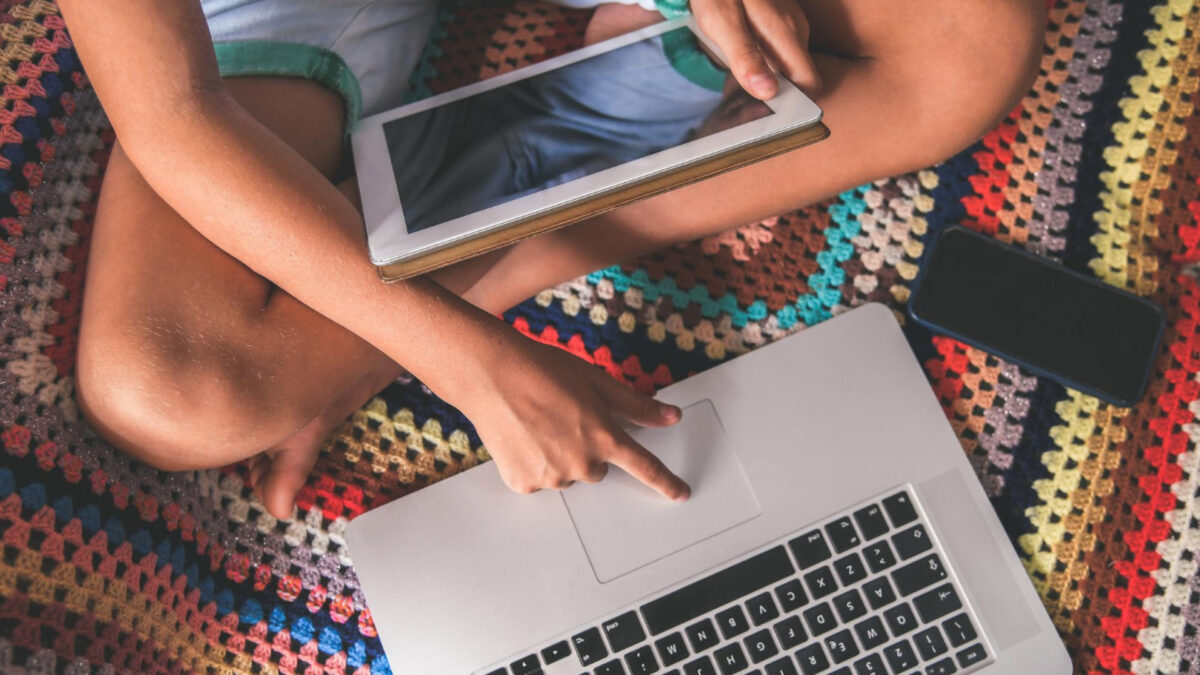 Blog geek : quelles infos incontournables pour les fans de tech et gaming ?