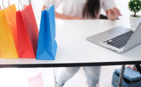 L'impact du sac publicitaire personnalisé : comment cet accessoire peut renforcer votre marque ?