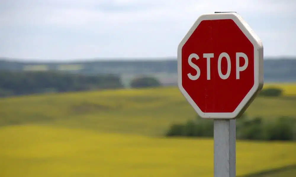 Quelle est la signification d'un panonceau routier ?